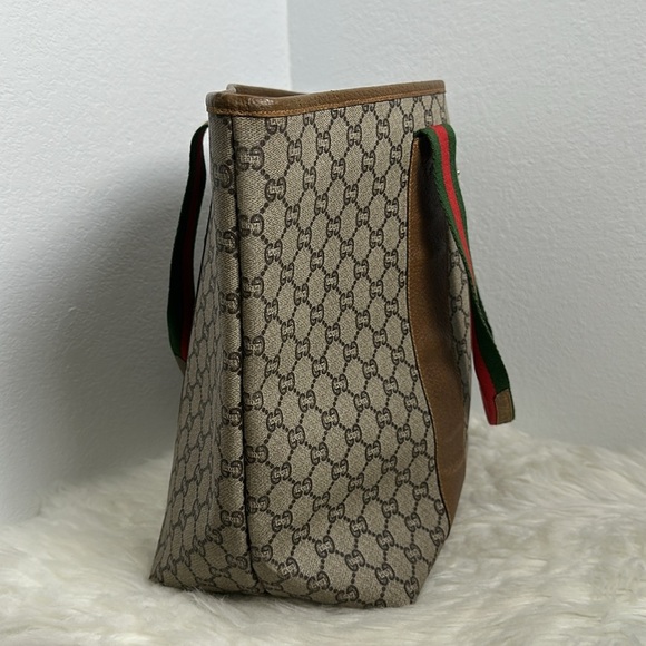 💯 Authentic Gucci Plus Vintage Monogram Tote with Cherryline 🍀 - Picture 13 of 15